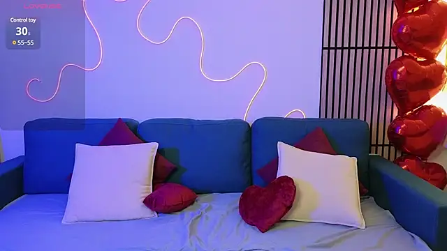 Snapshot of Harleen_Moore chatting on February 18, 2025, 6:26 pm Harleen Moore online show from February 18, 2025, 6:26 pm