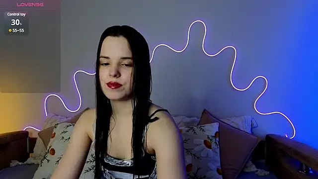 Snapshot of Harleen_Moore chatting on February 26, 2025, 8:11 pm Harleen Moore online show from February 26, 2025, 8:11 pm