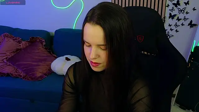 Snapshot of Harleen_Moore chatting on November 10, 2025, 2:43 am Harleen Moore online show from November 10, 2025, 2:43 am