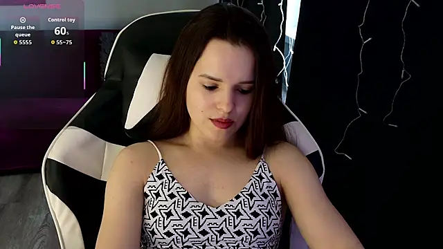 Harleen Moore online show from May 29, 2026, 5:16 am