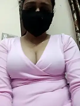 Snapshot of karishma_kappur chatting on January 11, 2025, 5:51 pm karishma kappur online show from January 11, 2025, 5:51 pm