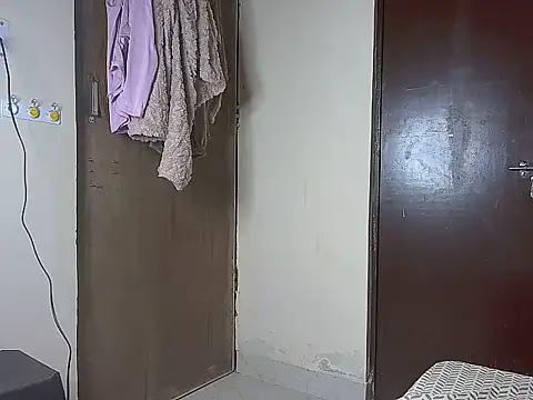 Snapshot of karishma_kappur chatting on January 31, 2025, 6:36 pm karishma kappur online show from January 31, 2025, 6:36 pm