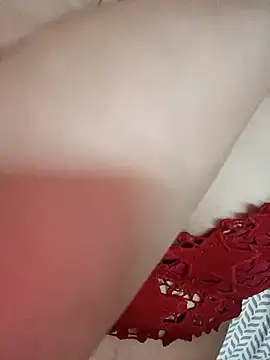 Snapshot of karishma_kappur chatting on February 16, 2025, 8:33 pm karishma kappur online show from February 16, 2025, 8:33 pm