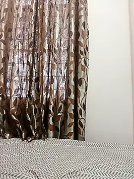Snapshot of karishma_kappur chatting on February 18, 2025, 3:42 am karishma kappur online show from February 18, 2025, 3:42 am