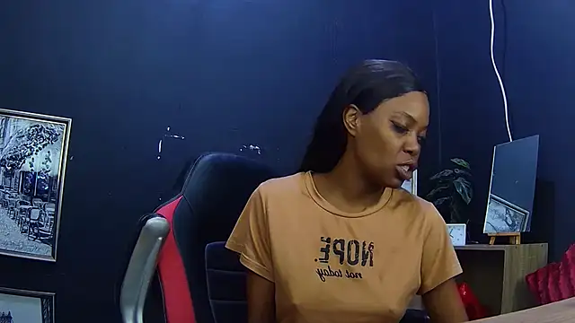 Snapshot of Ebonydivaxxx chatting on September 18, 2025, 6:59 am Ebonydivaxxx online show from September 18, 2025, 6:59 am