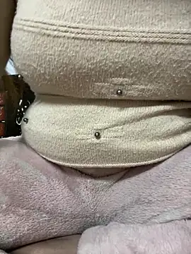 Red-Magic-25 online show from February 12, 2026, 7:25 am