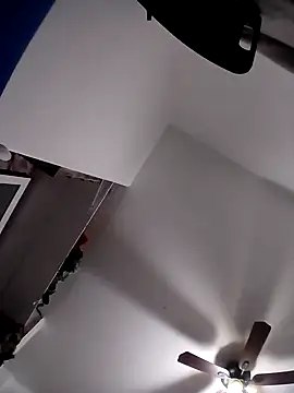 jayjay198080 online show from November 12, 2025, 9:10 am