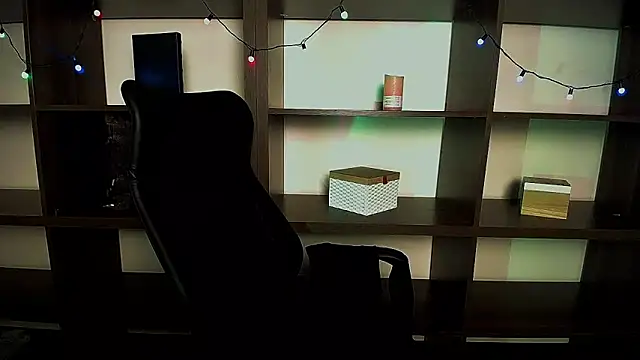 Snapshot of Lexi_Jous chatting on February 10, 2025, 3:53 pm Lexi Jous online show from February 10, 2025, 3:53 pm