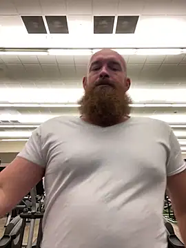 Snapshot of 32XRedBeard chatting on February 7, 2025, 12:06 pm 32XRedBeard online show from February 7, 2025, 12:06 pm