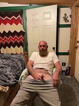 32XRedBeard online show from April 7, 2026, 12:11 am