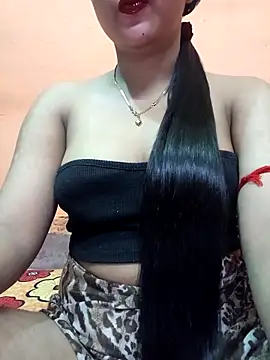 Eisha 20s online show from October 9, 2025, 10:41 pm