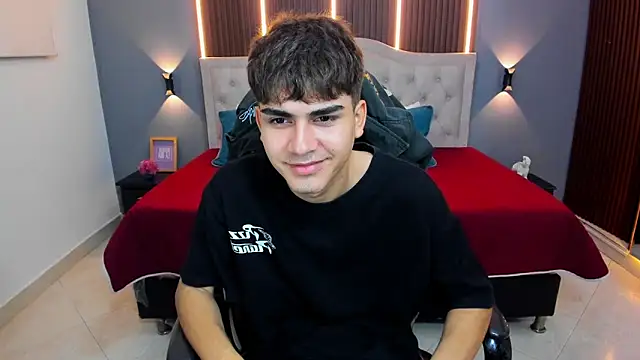 Tommy18   online show from February 14, 2026, 3:36 am