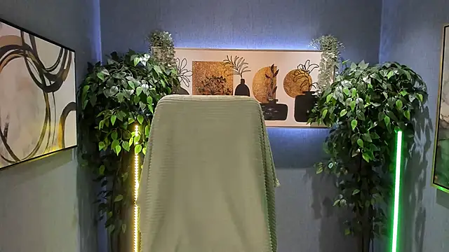 John Weasley online show from October 10, 2025, 6:34 am