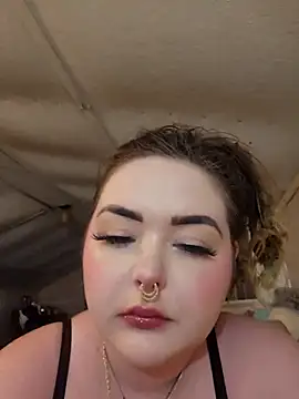 LitHippieBaby420 online show from January 14, 2025, 9:09 pm