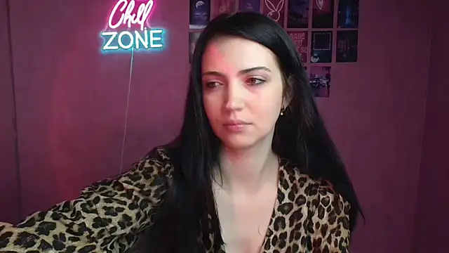 Snapshot of Amalia_amor chatting on October 25, 2025, 5:26 am Amalia amor online show from October 25, 2025, 5:26 am
