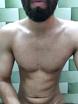 Snapshot of TOPMOON001 chatting on October 21, 2025, 7:09 am TOPMOON001 online show from October 21, 2025, 7:09 am