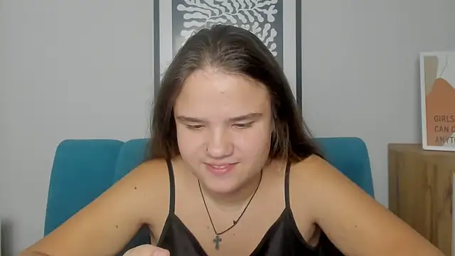 AdeleCruz online show from November 29, 2025, 1:03 pm