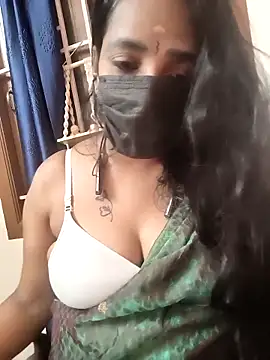 Snapshot of Lolitatamil chatting on February 23, 2026, 6:38 pm Lolitatamil online show from February 23, 2026, 6:38 pm