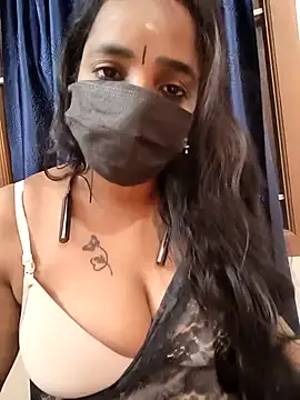 Snapshot of Lolitatamil chatting on February 25, 2026, 7:45 pm Lolitatamil online show from February 25, 2026, 7:45 pm