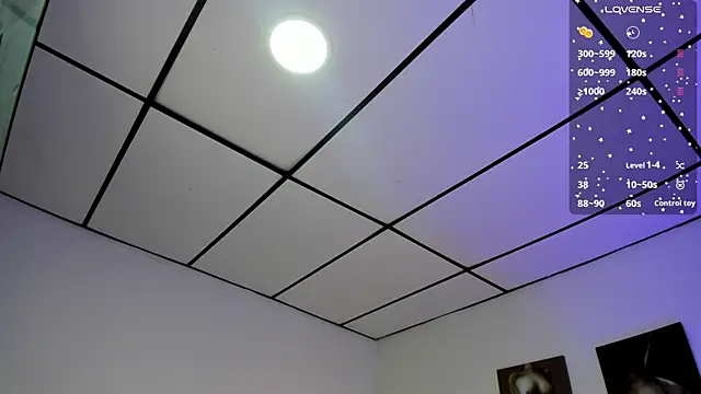 kathy bakerr online show from November 6, 2025, 1:34 pm