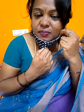 Snapshot of kanikasree chatting on January 11, 2025, 4:25 pm kanikasree online show from January 11, 2025, 4:25 pm
