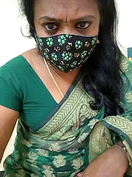 Snapshot of kanikasree chatting on January 12, 2025, 4:29 pm kanikasree online show from January 12, 2025, 4:29 pm