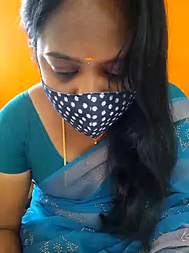 Snapshot of kanikasree chatting on January 29, 2025, 7:04 am kanikasree online show from January 29, 2025, 7:04 am