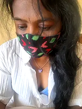 kanikasree online show from May 3, 2026, 3:23 am