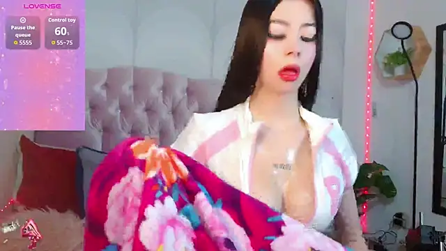 madison oli online show from October 11, 2025, 11:53 am