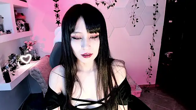 Snapshot of Effy_Devalk chatting on February 24, 2025, 2:04 pm Effy Devalk online show from February 24, 2025, 2:04 pm