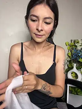 Aleska Miami online show from June 8, 2026, 3:34 pm