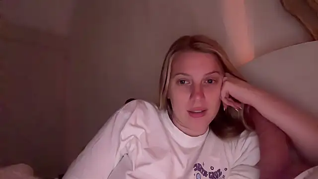 Ella-82 online show from July 21, 2026, 7:49 pm