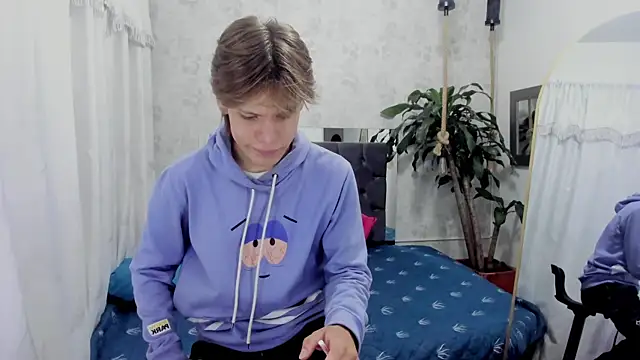 blondie lover69 online show from September 27, 2025, 8:58 pm