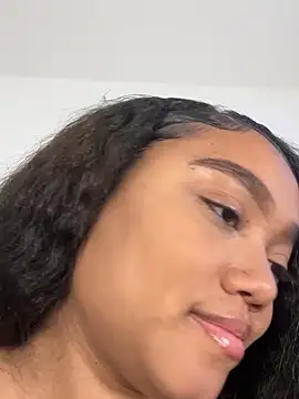 JasmineRose7 online show from April 7, 2026, 12:05 pm