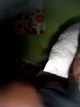 Snapshot of safado0027 chatting on October 24, 2025, 5:04 am safado0027 online show from October 24, 2025, 5:04 am