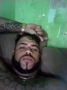 Snapshot of safado0027 chatting on October 25, 2025, 10:04 pm safado0027 online show from October 25, 2025, 10:04 pm