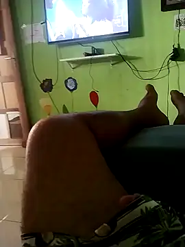 Snapshot of safado0027 chatting on October 27, 2025, 11:14 am safado0027 online show from October 27, 2025, 11:14 am