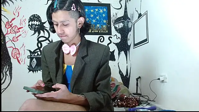 Snapshot of boysLittle chatting on October 7, 2025, 3:14 am boysLittle online show from October 7, 2025, 3:14 am