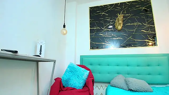 gabriela cortez online show from October 13, 2025, 2:06 pm