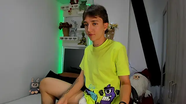 jeremy salvatore online show from December 3, 2025, 12:18 am