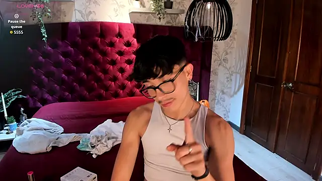 tim  fox online show from November 2, 2025, 1:02 pm