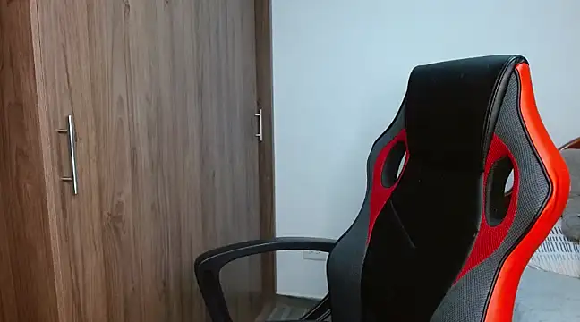 alex parker07 online show from January 16, 2025, 11:16 pm