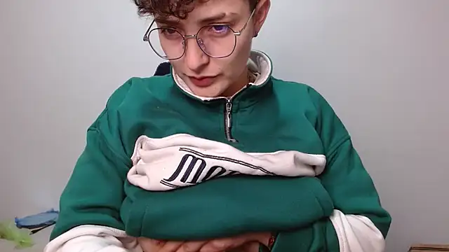 alex parker07 online show from September 14, 2025, 2:00 am