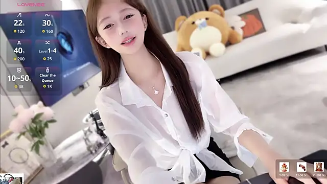 Olga 16888 online show from May 18, 2026, 4:02 pm