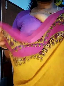 Snapshot of Anika-1 chatting on October 2, 2025, 4:36 pm Anika-1 online show from October 2, 2025, 4:36 pm