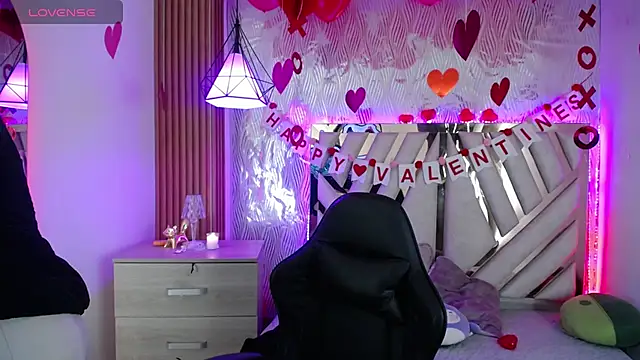 NyxAndria 1 online show from February 17, 2026, 12:40 am