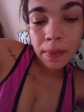 Snapshot of oliveira_k chatting on October 15, 2025, 2:06 pm oliveira k online show from October 15, 2025, 2:06 pm
