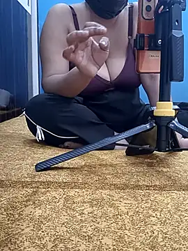 Snapshot of Snehalive chatting on April 12, 2026, 5:12 am Snehalive online show from April 12, 2026, 5:12 am