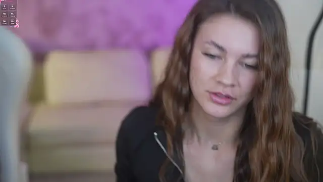 Lika Secret  online show from February 1, 2025, 11:37 pm