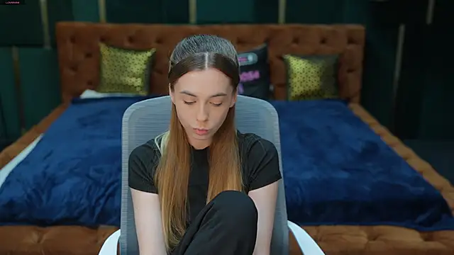 Lika Secret  online show from November 25, 2025, 11:38 pm